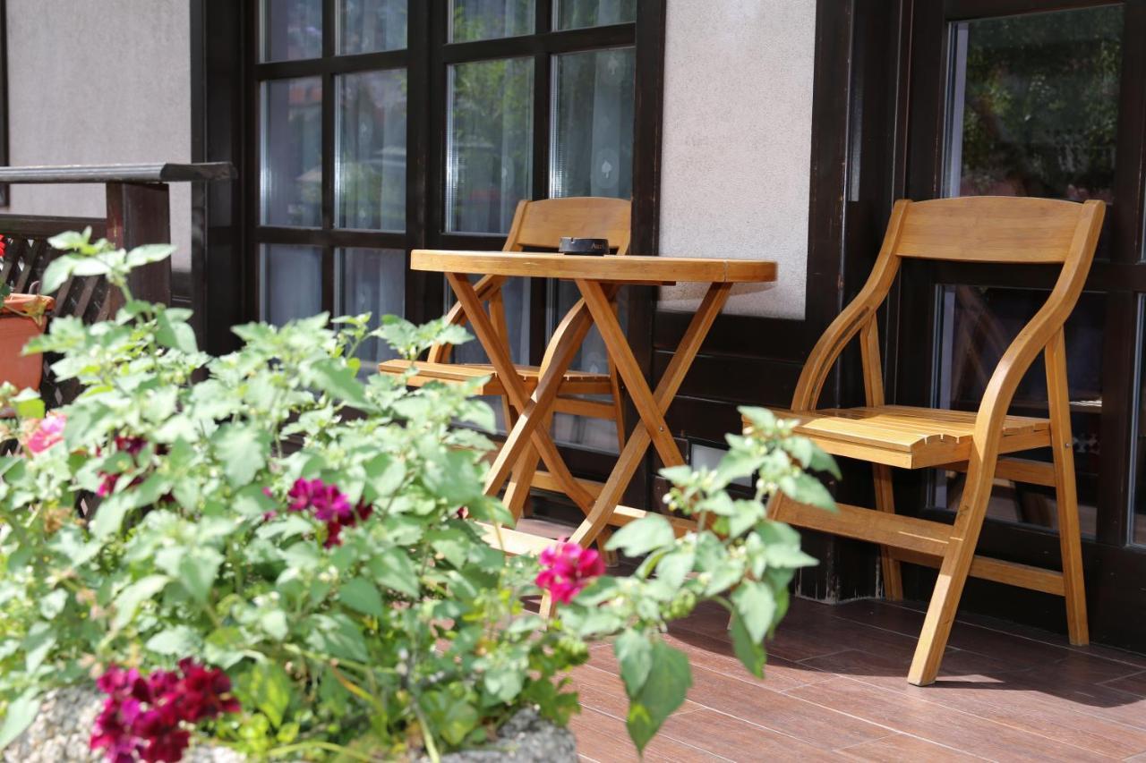 Bed And Breakfast Vijecnica Сараево Экстерьер фото